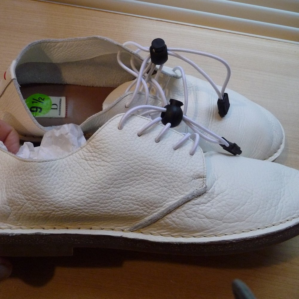 ED ELLEN DEGENERES LOVE KAYLEIGH WHITE LEATHER CASUAL SHOES SIZE9.5 NEW NO BOX